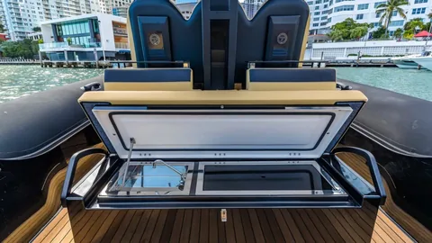 Technohull Explorer 40 photo 6