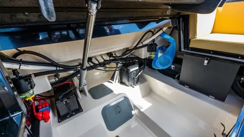 Technohull Explorer 40 photo 12