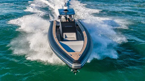 Technohull Omega 45 photo 20