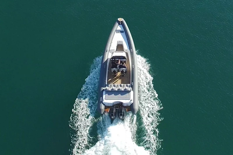 Technohull T9 photo 4