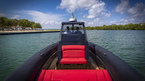 Technohull 38 Grand Sport photo 14