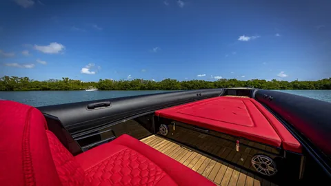 Technohull 38 Grand Sport photo 16